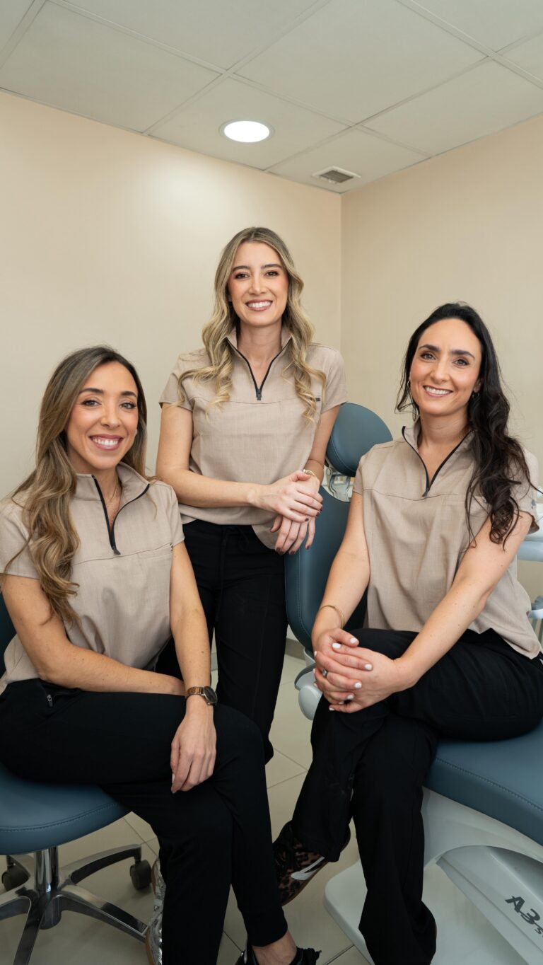 Instagram post from roaclinica. This post is in position 3.